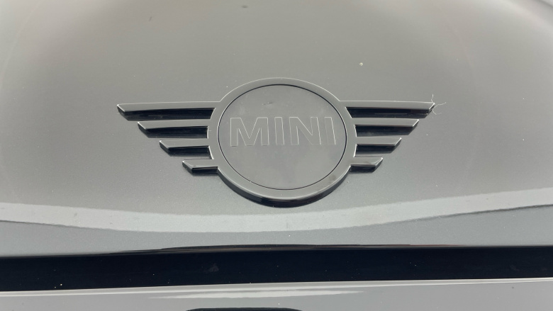 MINI Hatchback 1.5 Cooper Sport Premium Plus 3dr Auto Petrol Hatchback